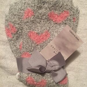 NWT Heart slipper socks! 💕
